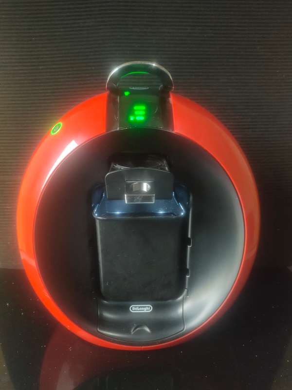 DELONGHI NESCAFÉ DOLCE GUSTO CIRCOLO AUTOMATIC CAPSULE COFFEE MACHINE