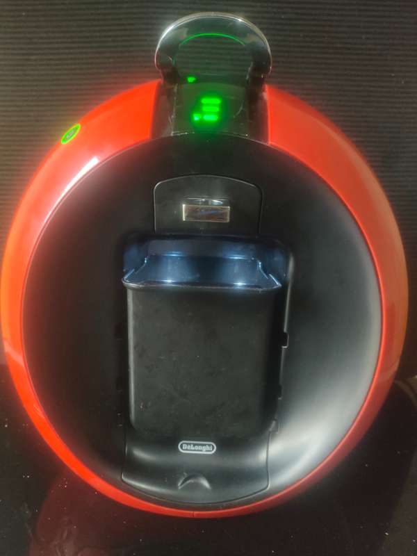 DELONGHI NESCAFÉ DOLCE GUSTO CIRCOLO AUTOMATIC CAPSULE COFFEE MACHINE
