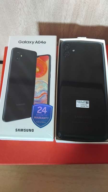 OPEN BOX,BRAND NEW SAMSUNG GALAXY A04E/BEAUTIFUL PICTURES AND HUGE BATTERY