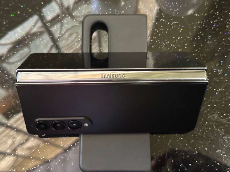 Samsung Galaxy Z Fold 4  Great Condition, Bargain Deal!
