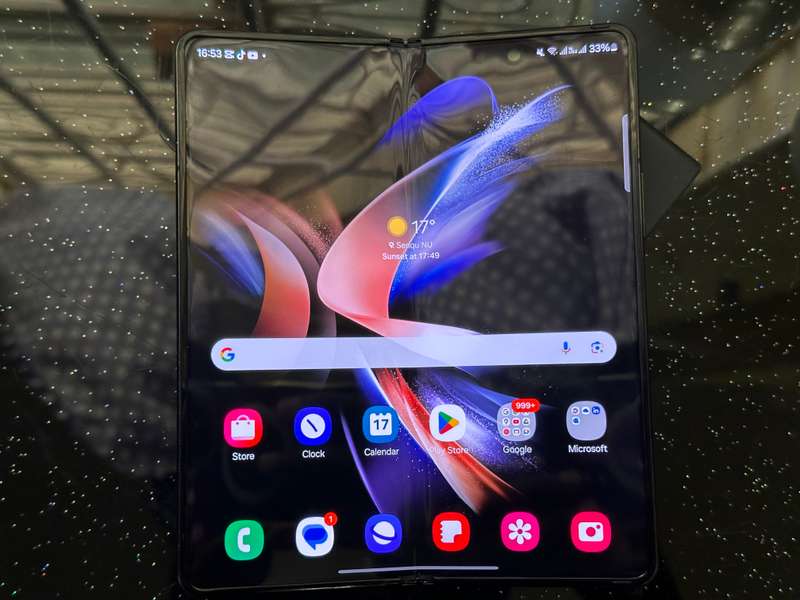 Samsung Galaxy Z Fold 4  Great Condition, Bargain Deal!