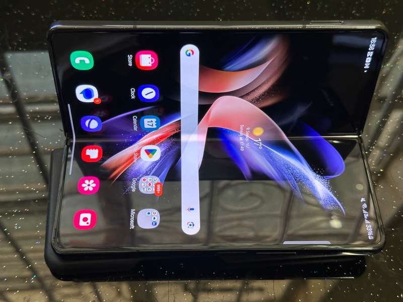 Samsung Galaxy Z Fold 4  Great Condition, Bargain Deal!