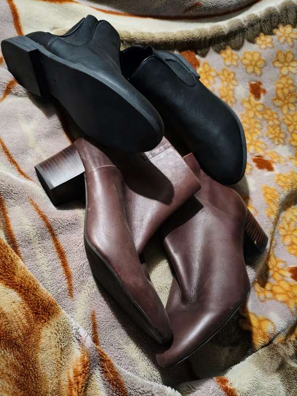 SHOES