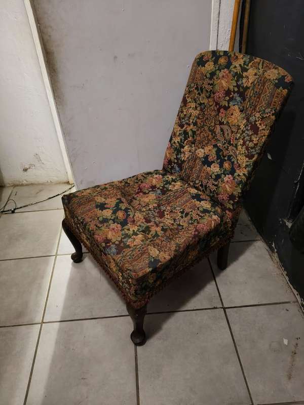CHAIR