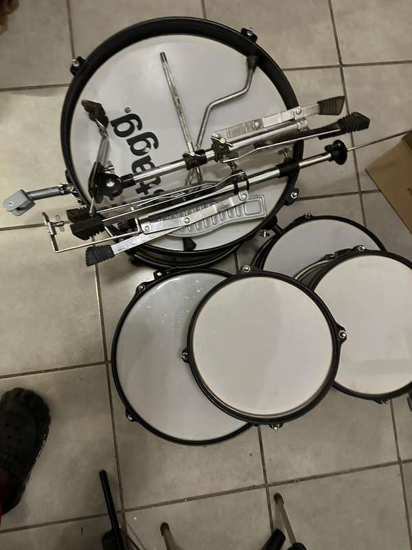 COMPLETE SET OF DRUM MEDIUM SIZE