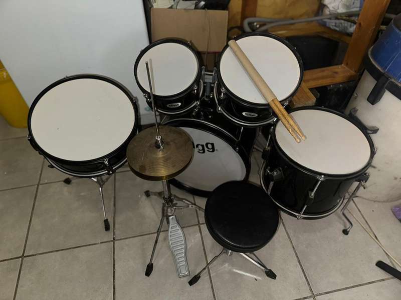 JUNIOR STAGG DRUM SET