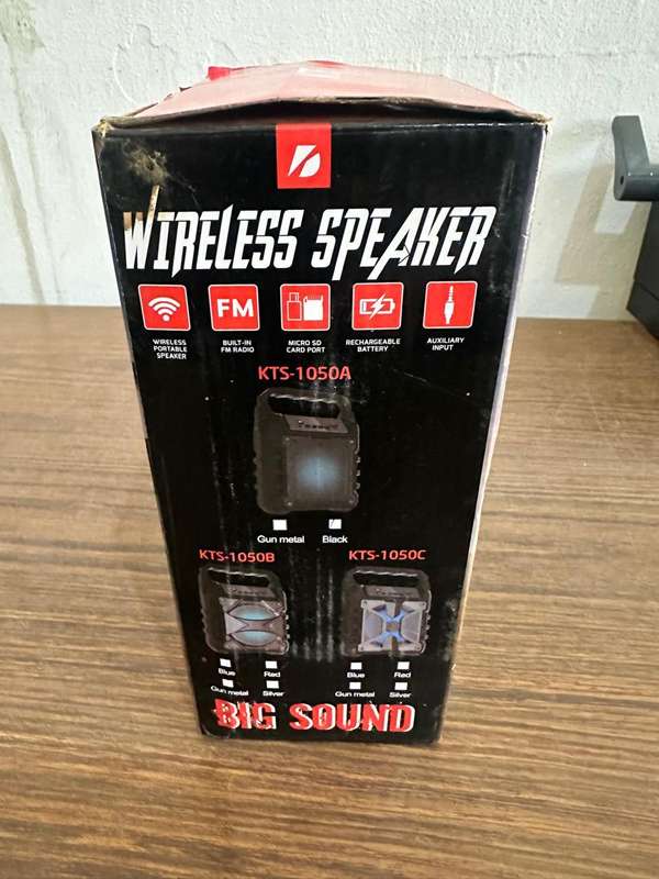 WIRELESS SPEAKER