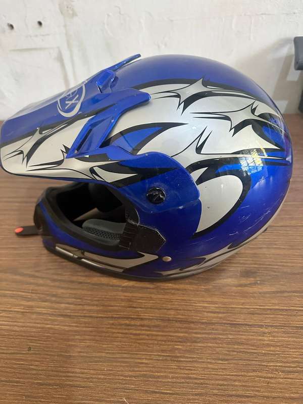 HELMET