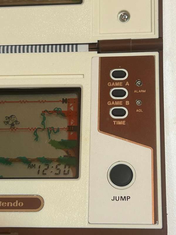 Nintendo game and watch Donkey Kong 2