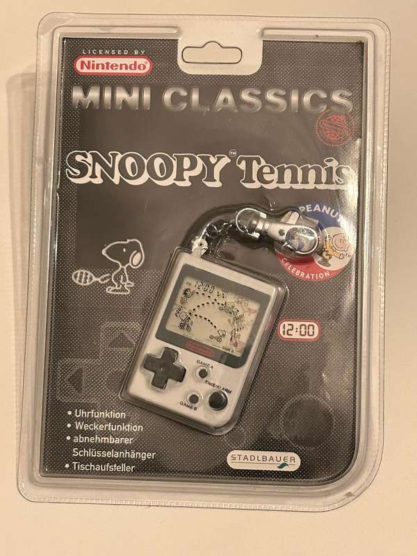 Nintendo Game and Watch Snoopy