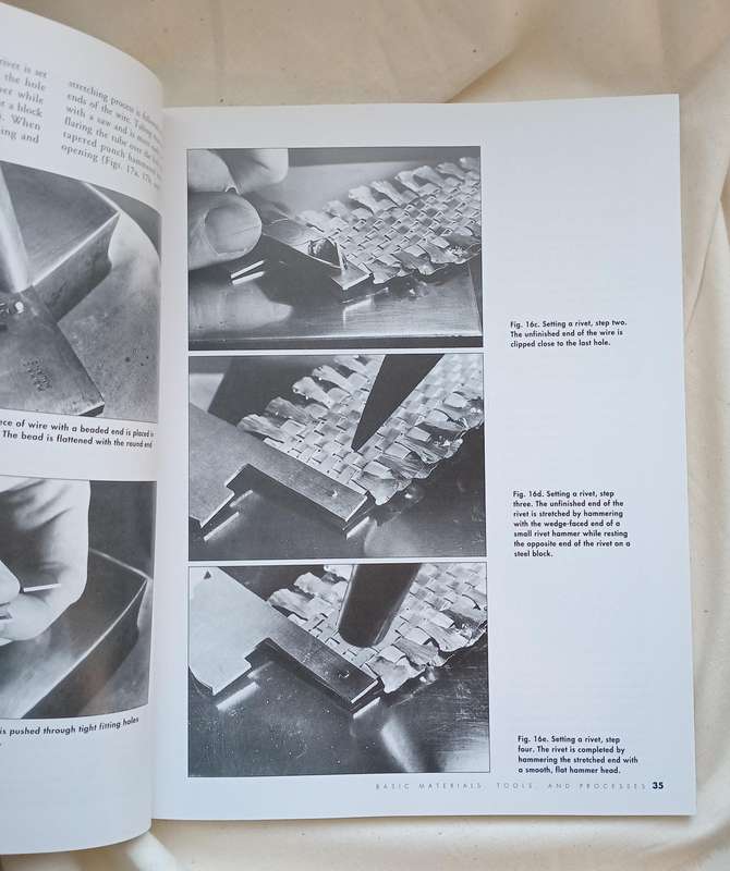 Textile Techniques in Metal for Jewellers, Textile Artists & Sculptors