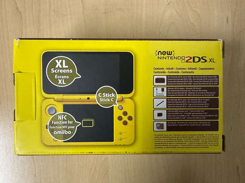 Nintendo 2DS XL Pikachu Edition