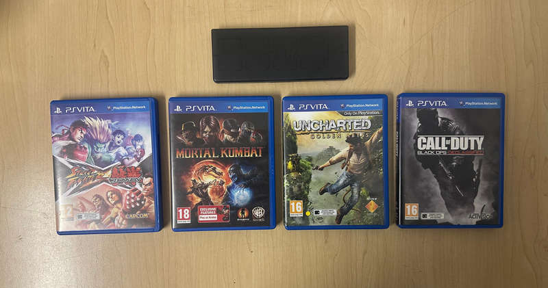 PS Vita Games Bundle + Cartridge Case