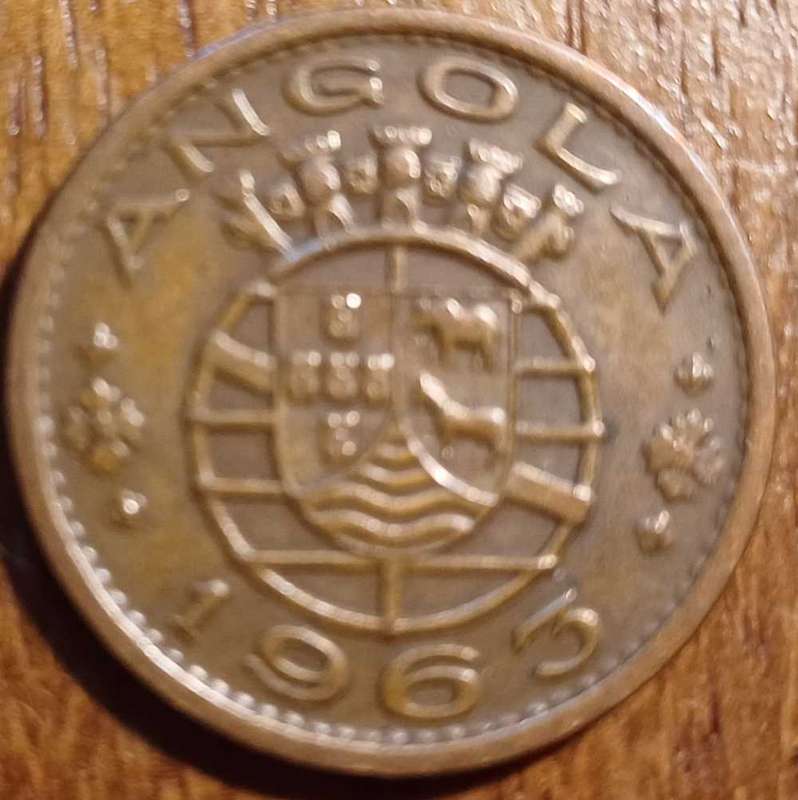 1963 Angola 1 Escudo