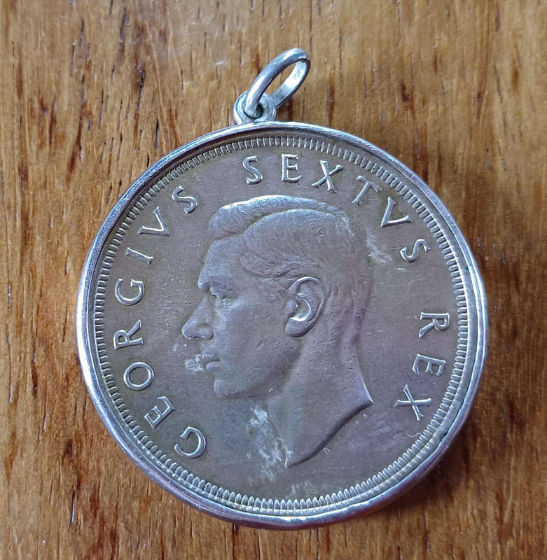 1952 Union 5 Shillings in Silver Pendant