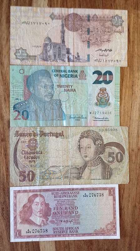 Lot of Bank Notes