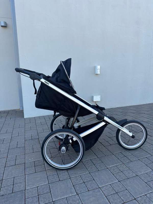 Thule Glide 2 Baby Pram