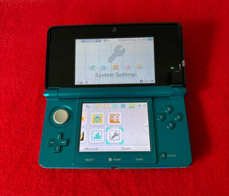 Nintendo 3DS Console Bundle  Boxed | 5 Games | 32GB Card | Excellent Condition