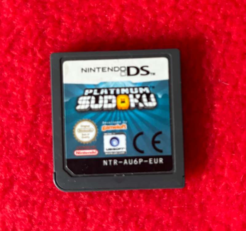 Nintendo 3DS Console Bundle  Boxed | 5 Games | 32GB Card | Excellent Condition