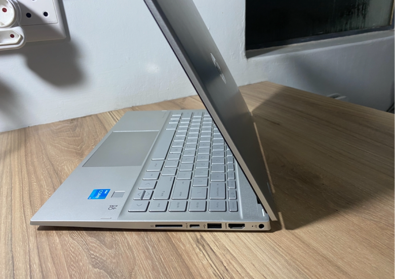Hp Pavilion x360 convertible 14