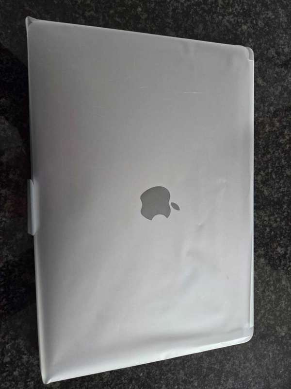 Apple MacBook Air 13 Inch M1