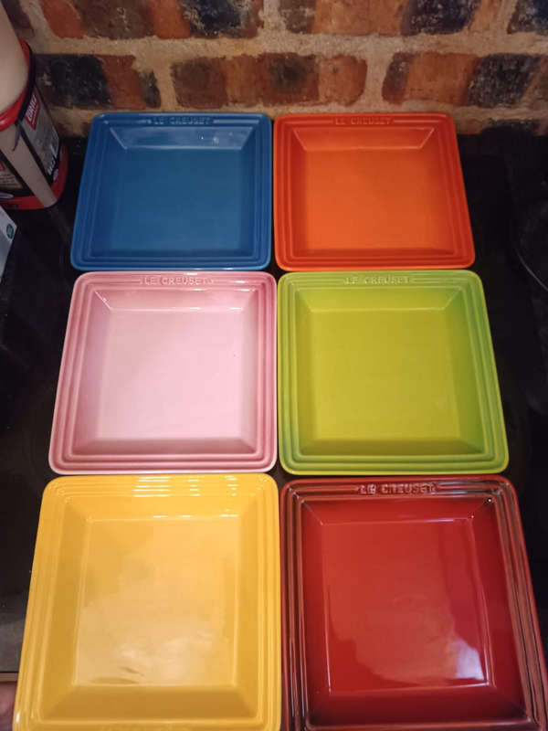 6 Piece Le Creuset Plates