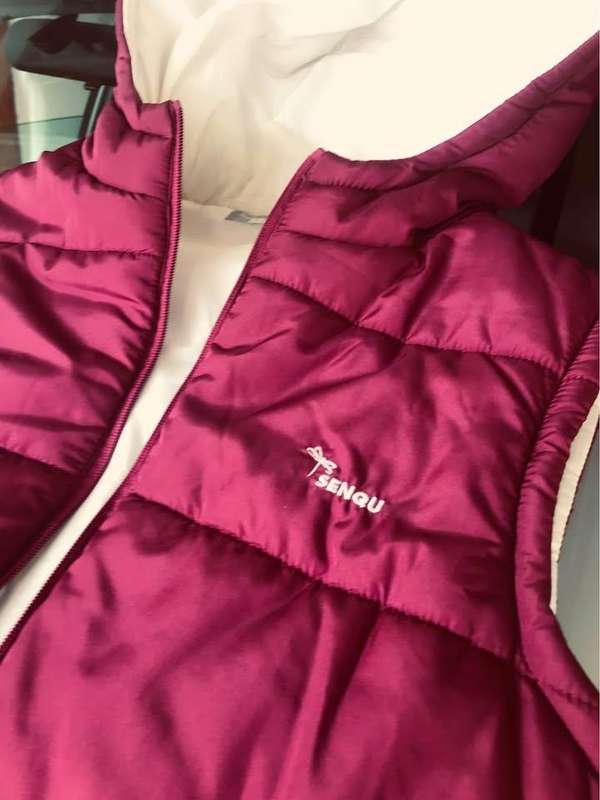 SENQU Ladies Puffer XL sleeveless*with Hoodie