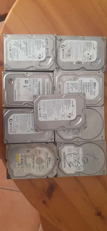 Lot desktop hard drives - as is (80gb - 160gb)