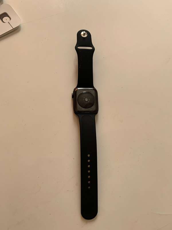 Apple Watch SE 44mm (SpaceGray) ,2nd Gen,LET