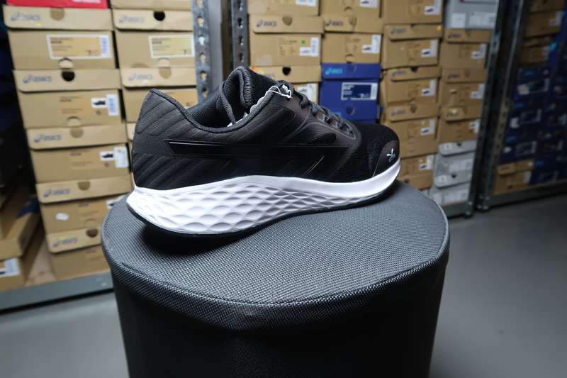 Hi Tec V lite Leo Uk 11