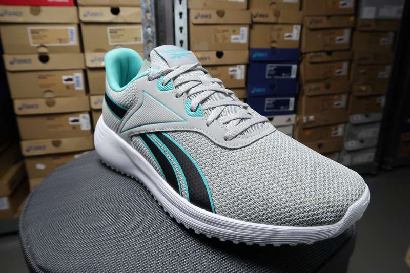 Reebok lite 3.0 Mens Uk 9