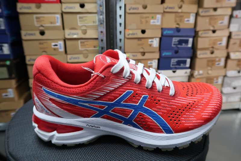 Asics GT 2000 8 Womens UK 5
