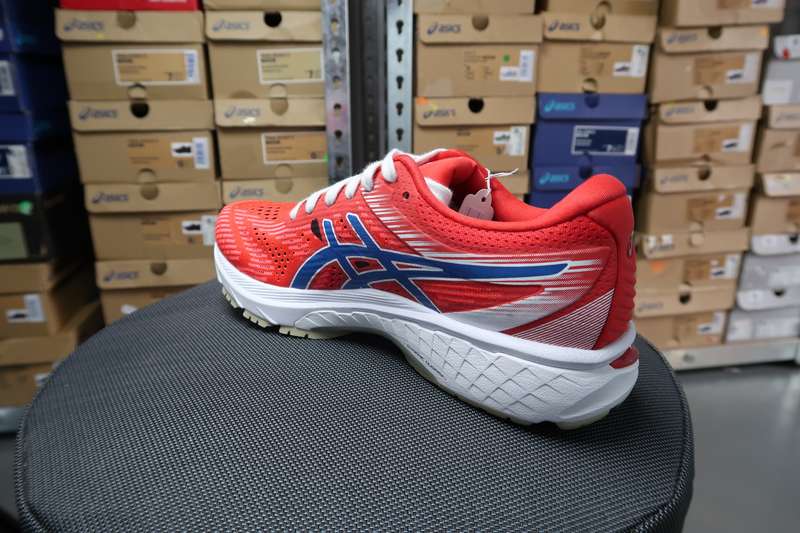 Asics GT 2000 8 Womens UK 5