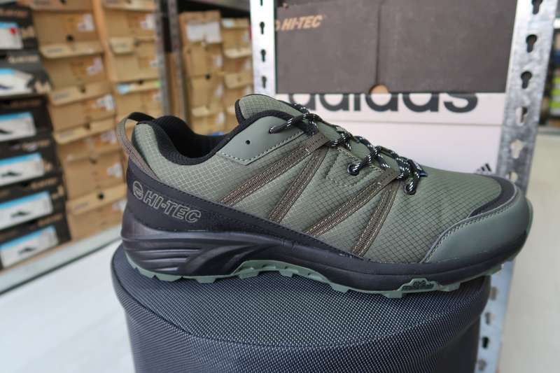 HI Tec Trooper XT Mens hiking  Size 10