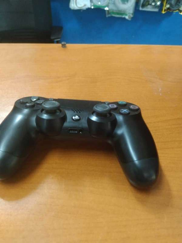 PS4 PRO 1TB
