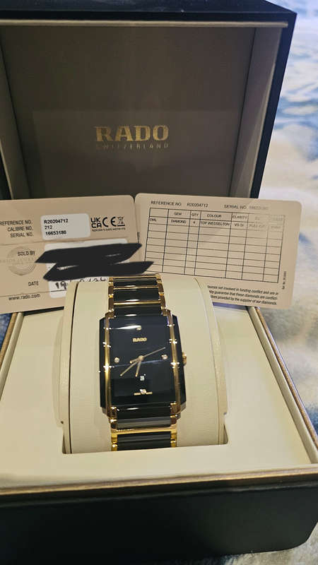 Rado integral diamonds