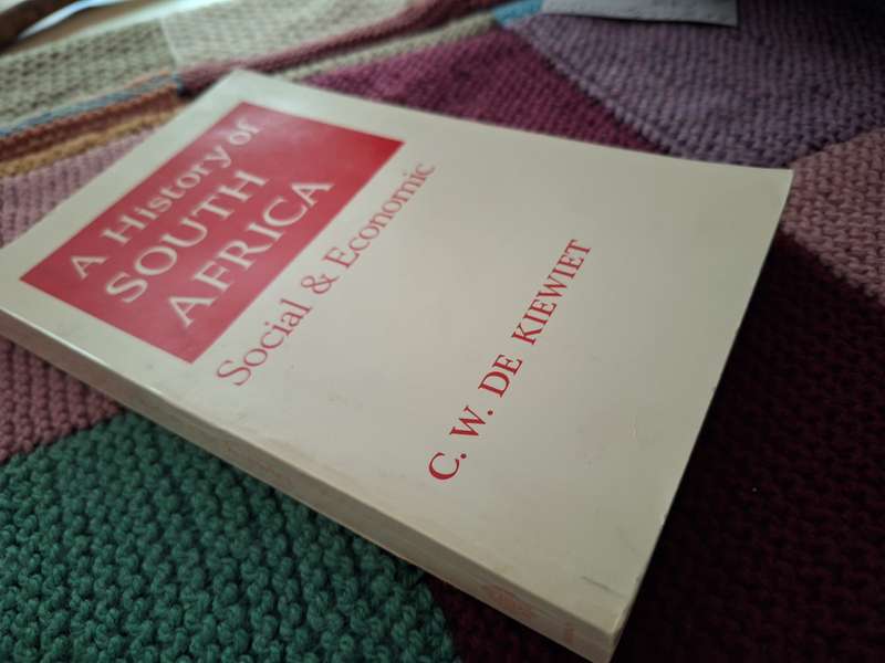 A History of South Africa Social and Economic by CW de Kiewiet