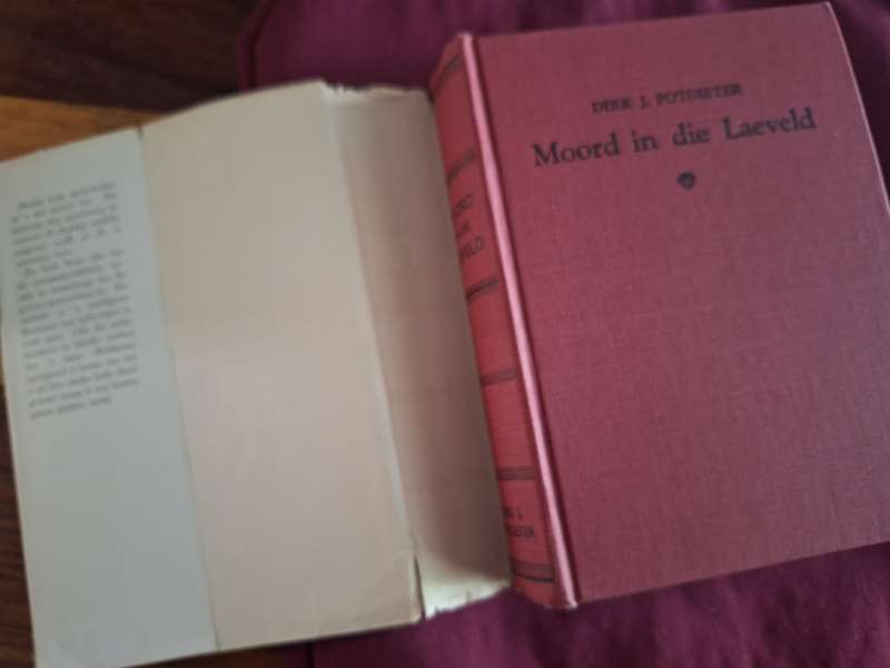 Moord in die Laeveld-Dirk J Potgieter1946 first edition Afrikaans Text Speurverhaal