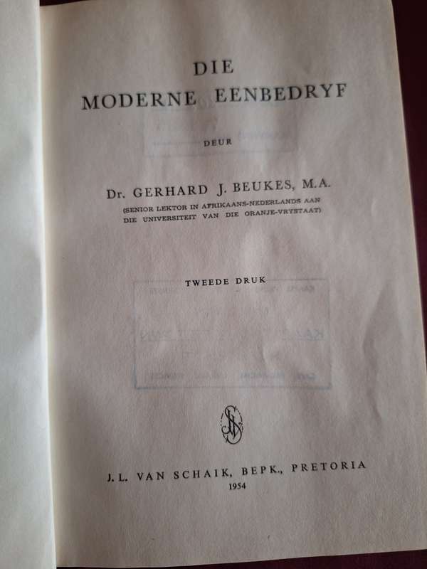 Die Moderne Eenbedryf -Gerhard J Beukes-1954. First Edition-Afrikaanse Text. Rare