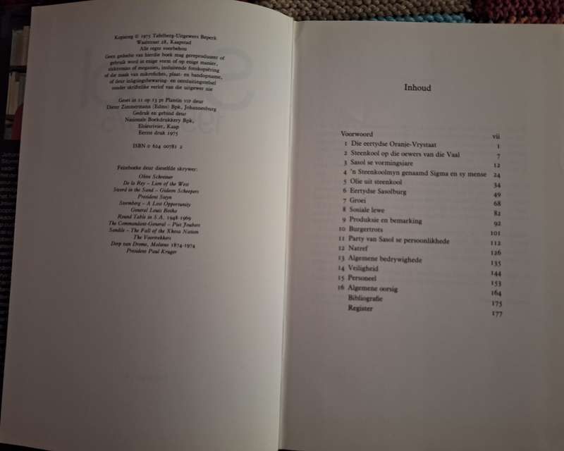 Sasol 1950-1975 by Johannes Meintjes. Rare. 1975 1st edition. Afrikaans Text