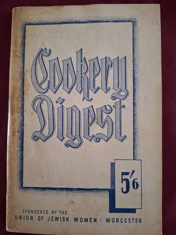 Cookery Digest Sponsored by the Union of Jewish Women in Worcester South Africa-1951 SA Cooking/Rare