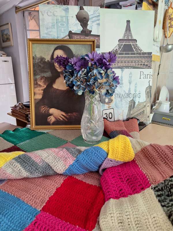 Blanket Handmade Traditional Crochet 1400x1400 (Please see photos)