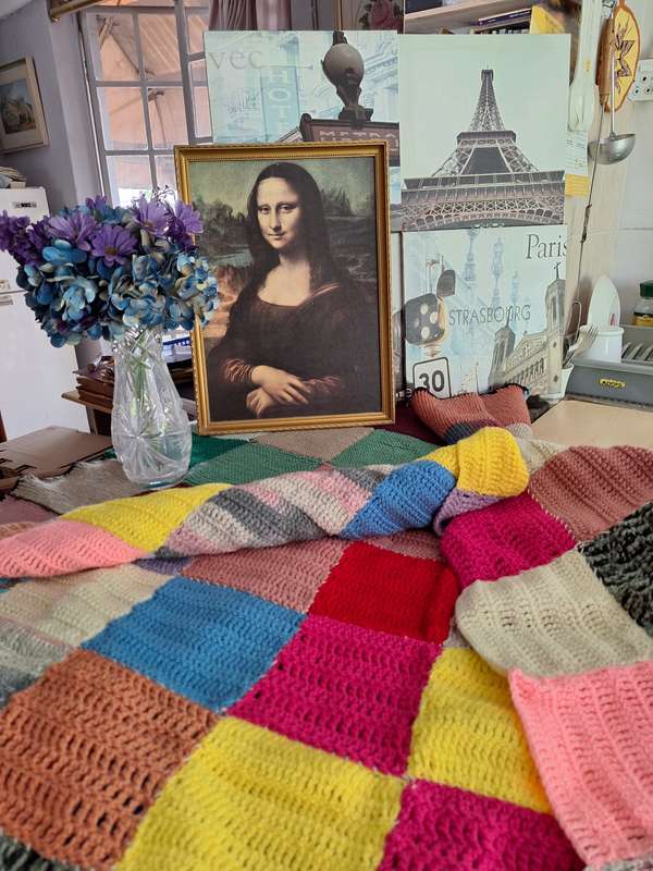Blanket Handmade Traditional Crochet 1400x1400 (Please see photos)
