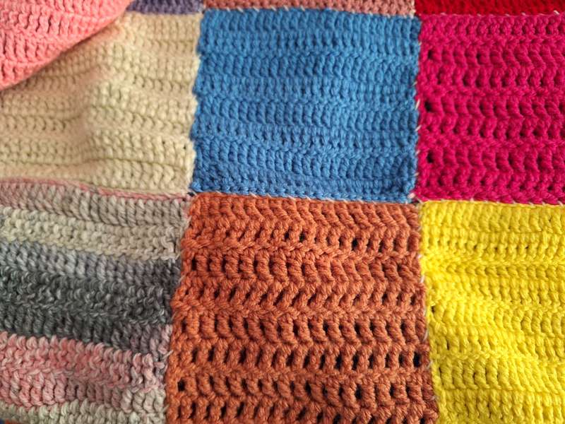Blanket Handmade Traditional Crochet 1400x1400 (Please see photos)
