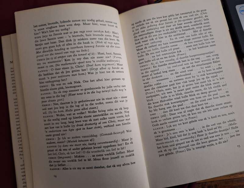 Muur van die dood-Uys Krige-1968 1st edition. Afrikaans edition. Rare