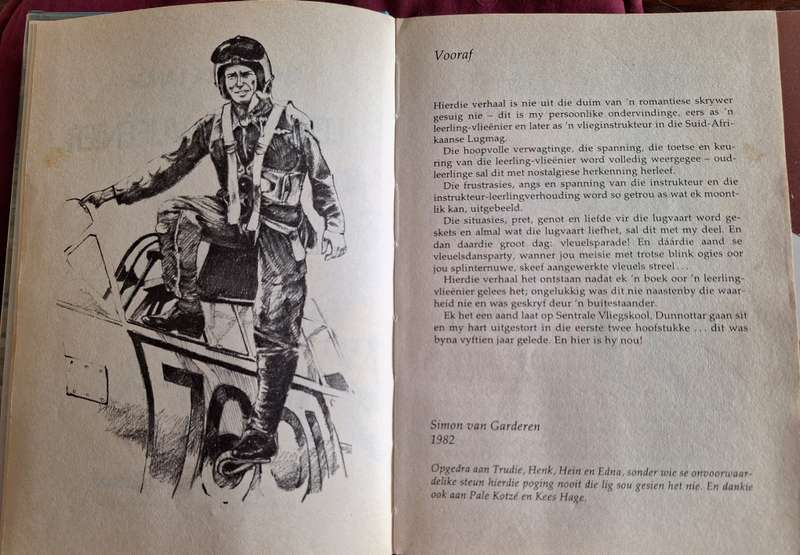 LEERLING-VLIEENIER Christ de Lange/ Simon von Garderen 1st edition 1982. Afrikaans (Aviation)