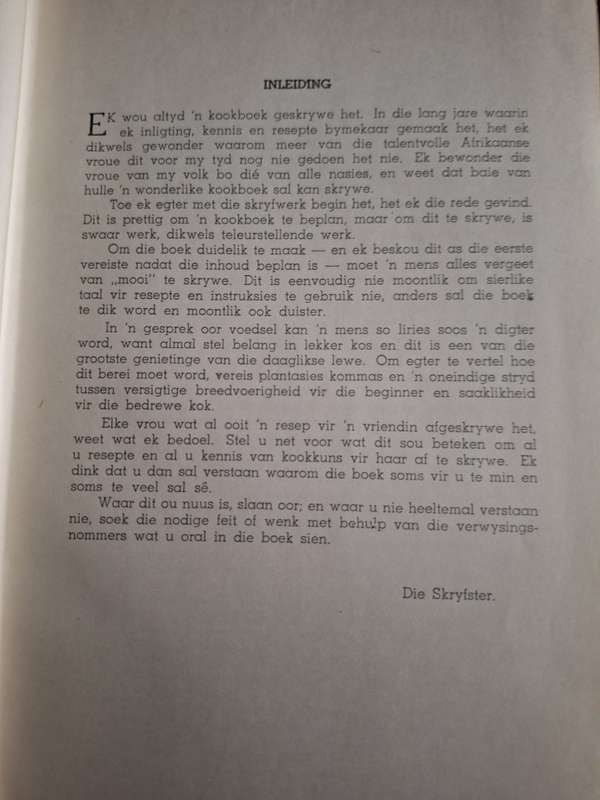 KEURIGE KOS - Susann Naude - Living Africana - Rare - Afrikaans Cooking. Afrkaans Text.