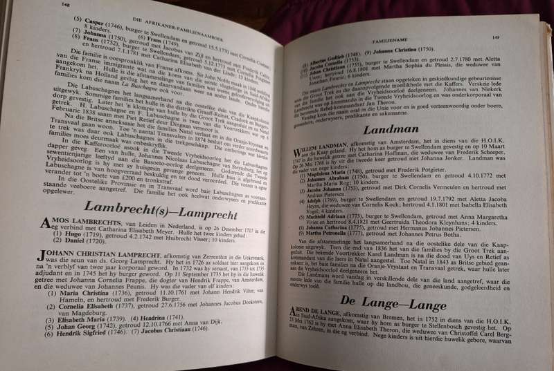 Die Afrikaner-Familienaamboek- 1954 JH Redelinghuys -Afrikaans Text