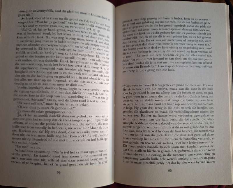 Askeid en Vertrek - Karel Schoeman- 1990 1st edition. Afrikaans Text