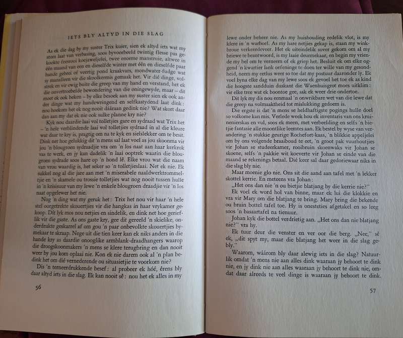 Die Blye Dae- Audrey Blignault- 1961 first edition very scarce. Afrikaans Text, Short Stories.